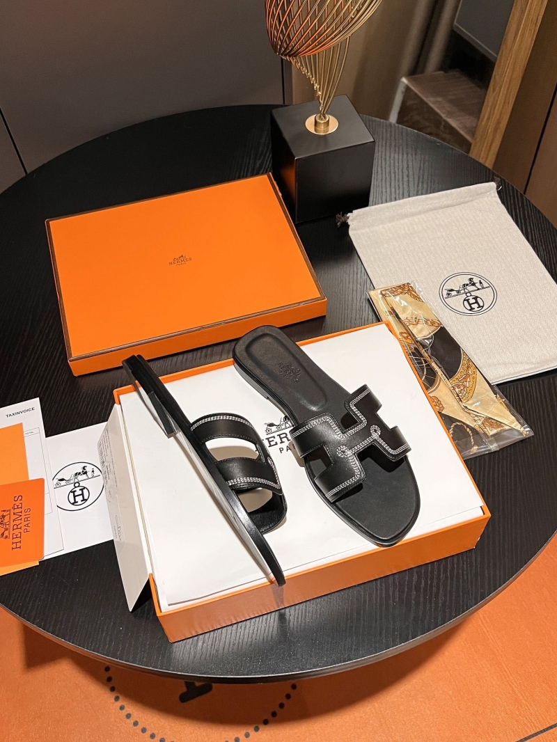 Hermes Slippers